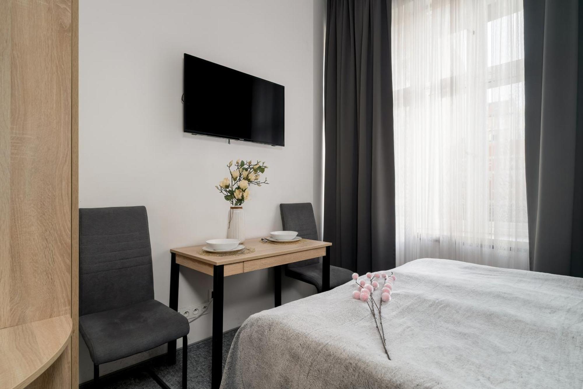 Very Berry - Glogowska 39-5 - Targowe, Self Check In 24h Apartamento Poznań