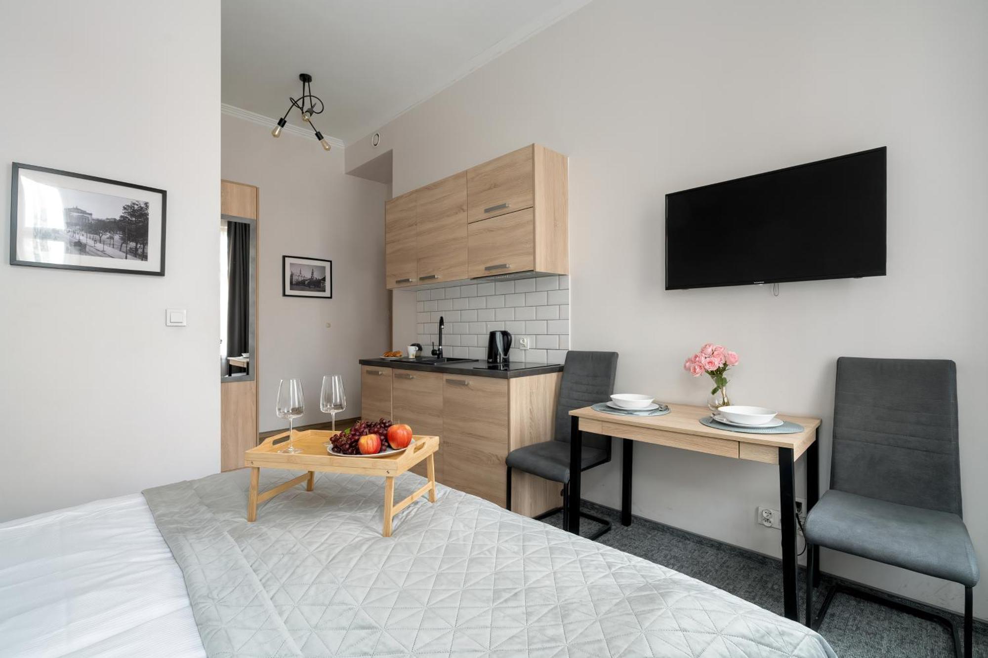 Apartament Very Berry - Glogowska 39-5 - Targowe, Self Check In 24h *