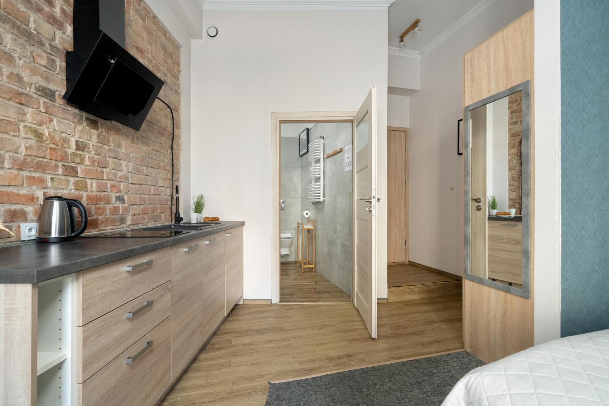 Very Berry - Glogowska 39-5 - Targowe, Self Check In 24h Apartament